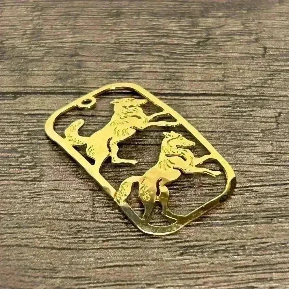 Wild Bryde Jewelry Gold Tone Wolves Pendant - Picture 2 of 3